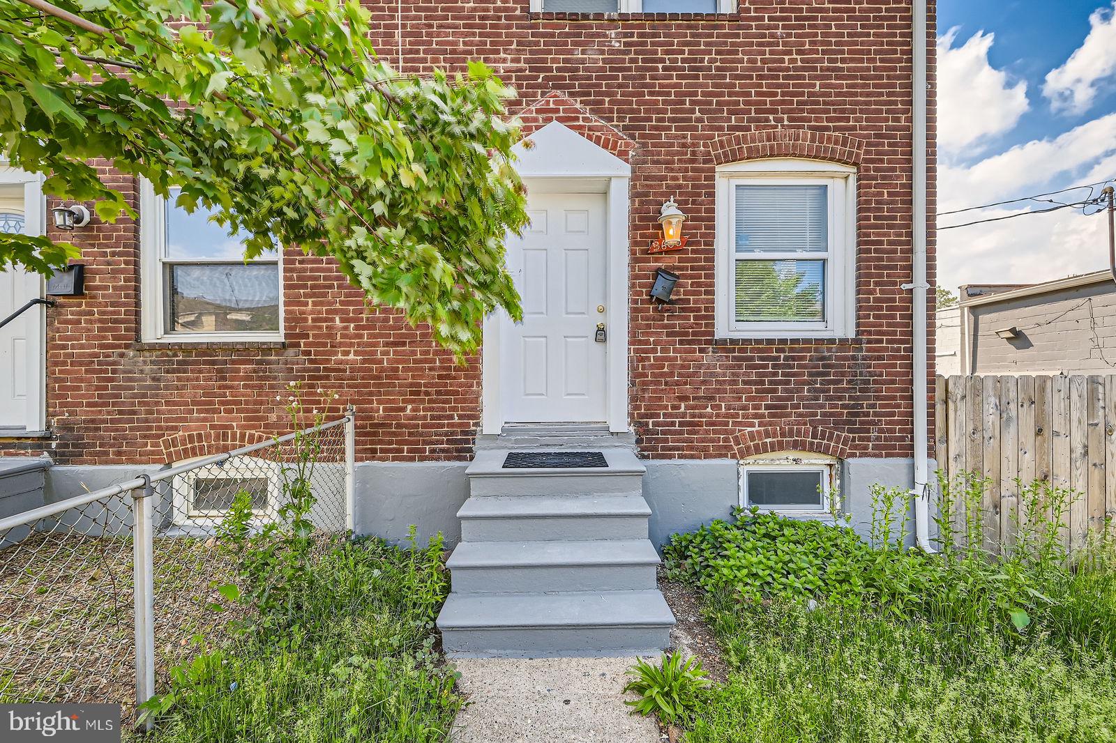 3608 Saint Victor St