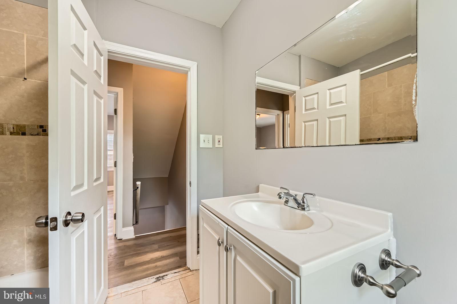 3608 Saint Victor St