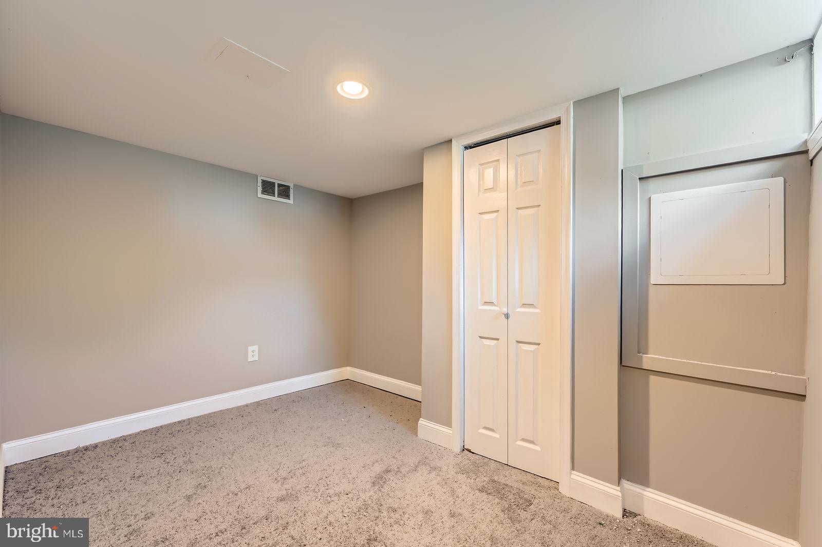 3608 Saint Victor St