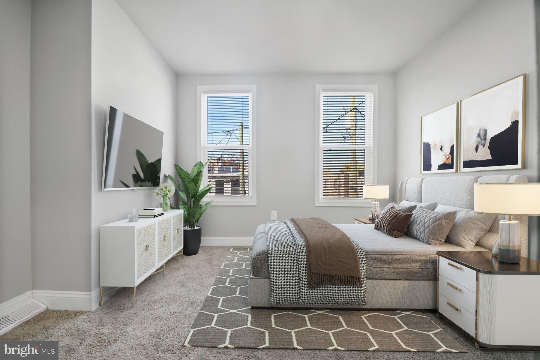 822 N MONTFORD AVENUE