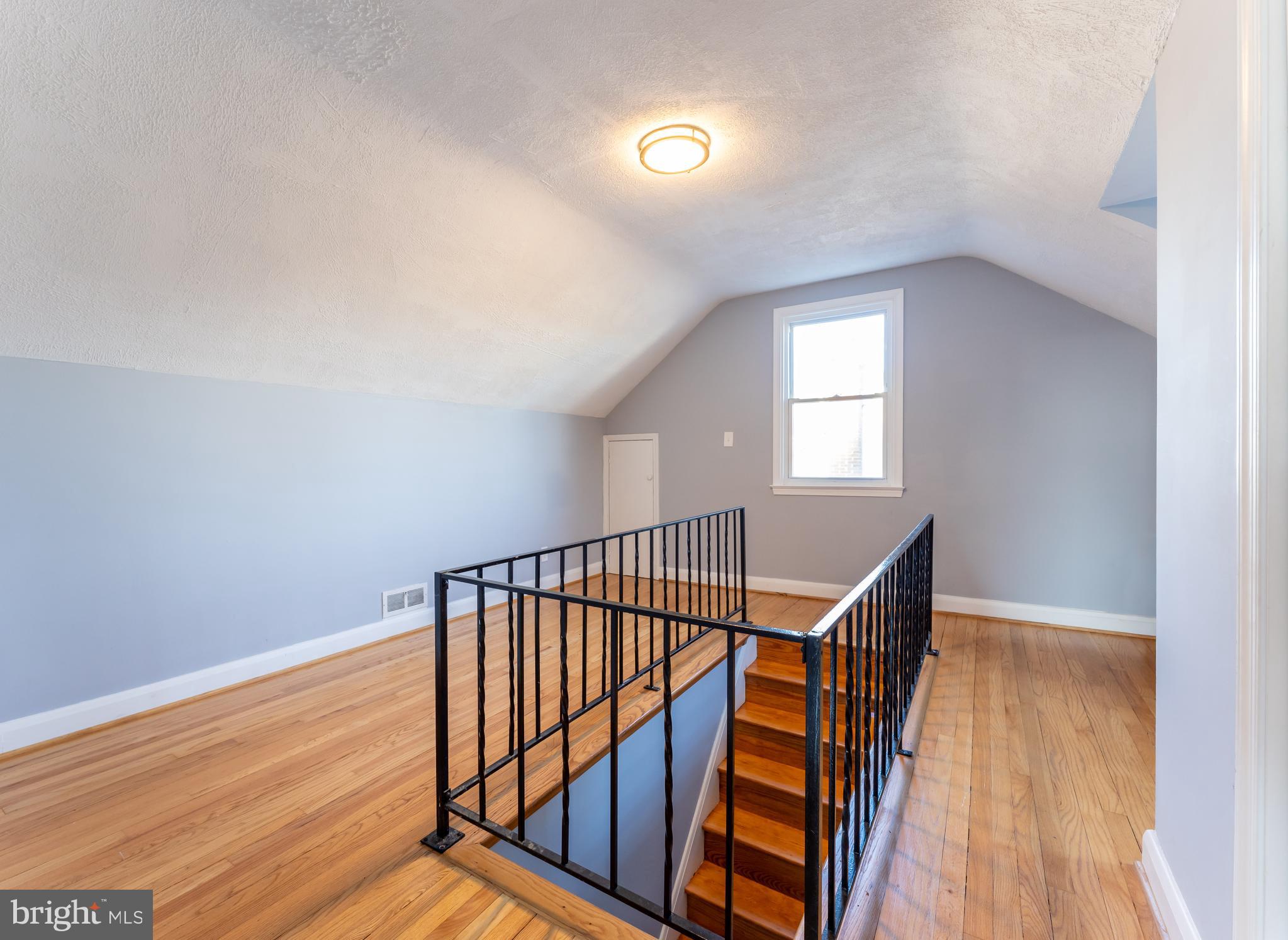 1914 N FOREST PARK AVENUE