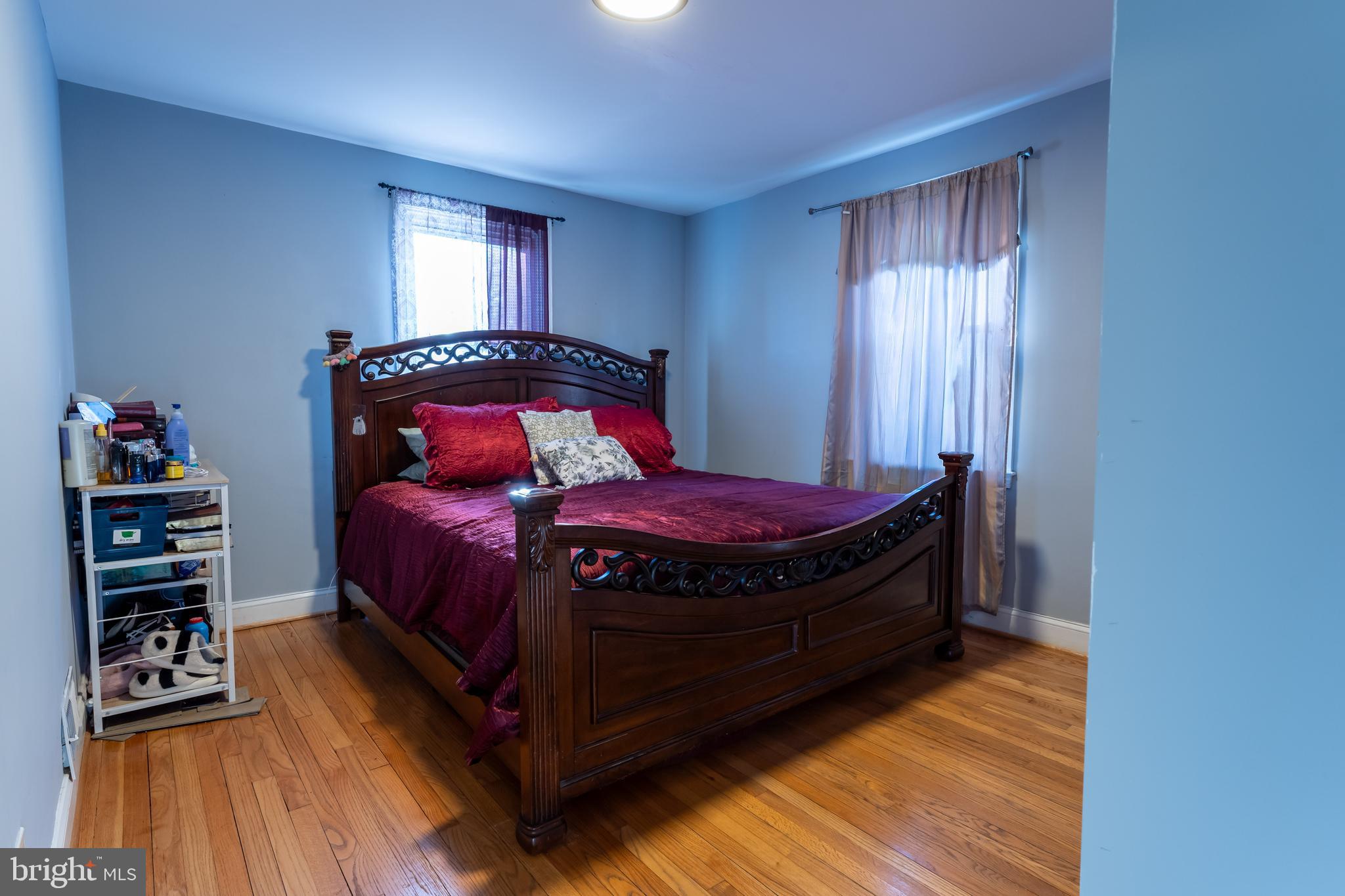 1914 N FOREST PARK AVENUE