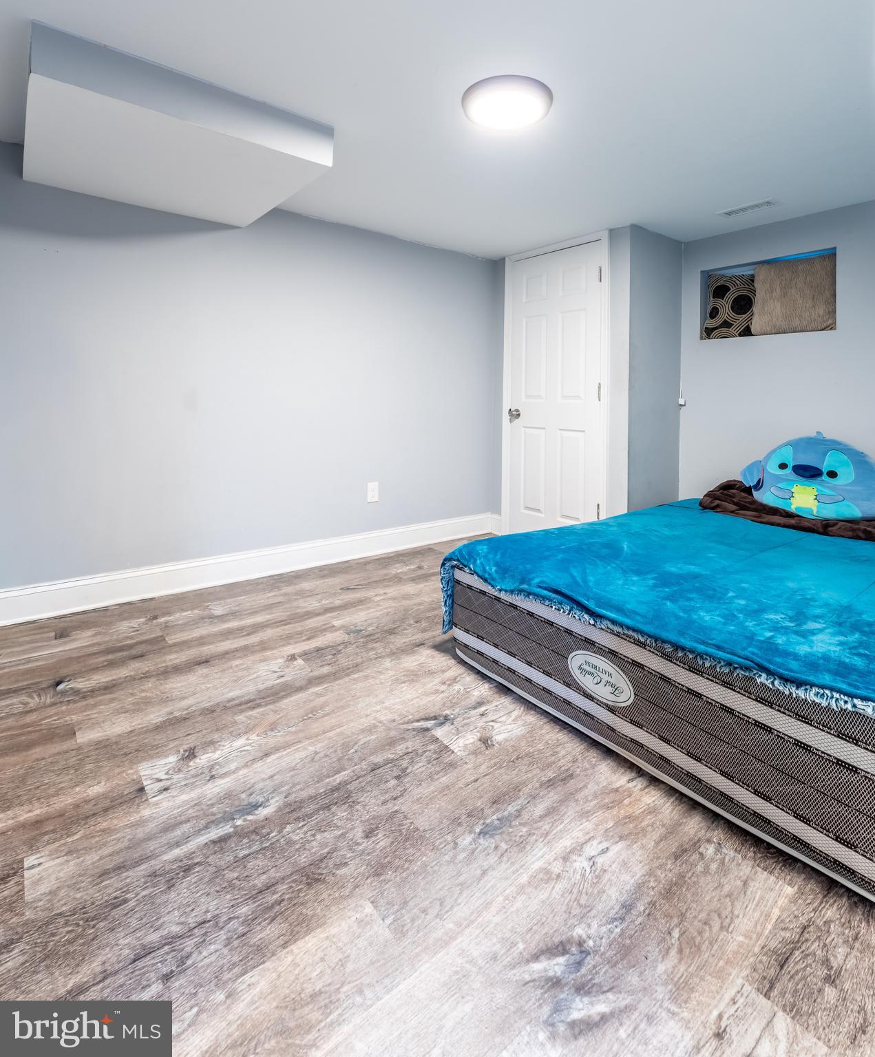 1914 N FOREST PARK AVENUE