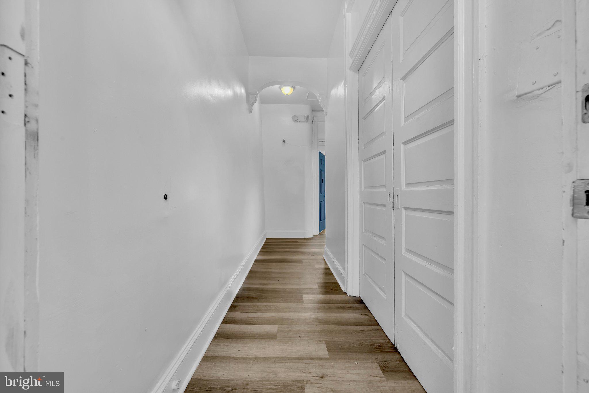 2920 PARKWOOD AVENUE 3