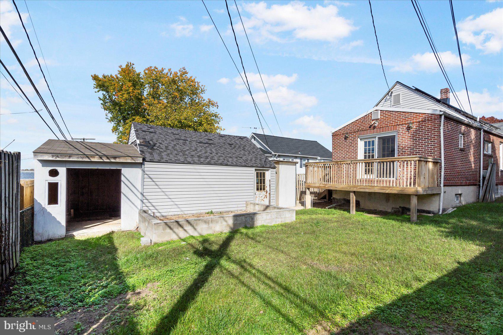1728 Leslie ROAD
