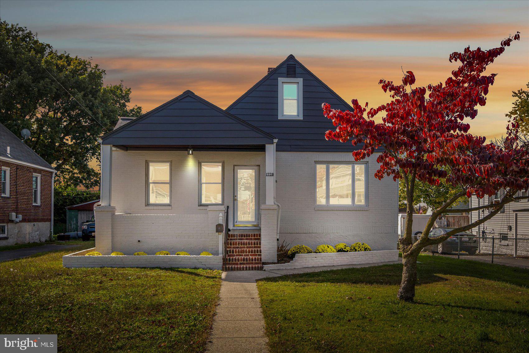 1728 Leslie ROAD