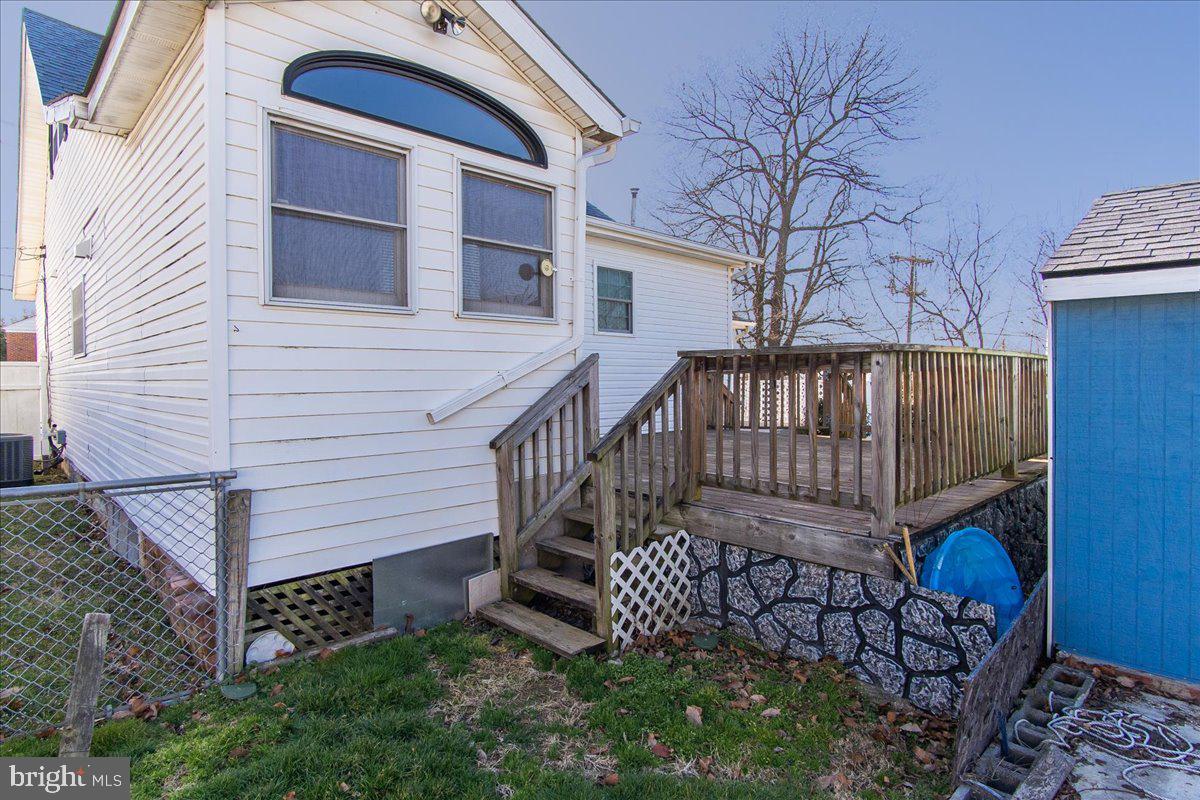 309 Old North Point Rd