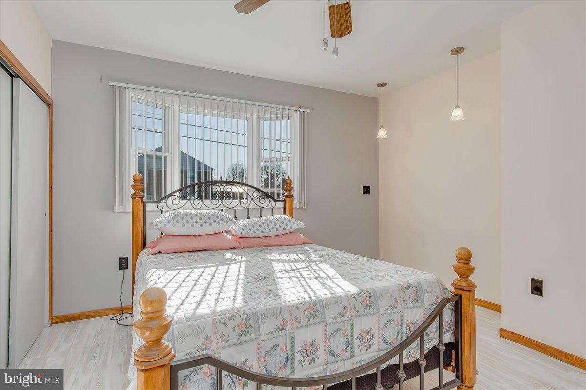 309 Old North Point Rd