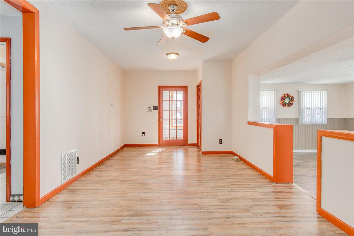 309 Old North Point Rd