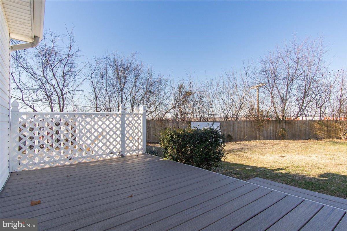 309 Old North Point Rd