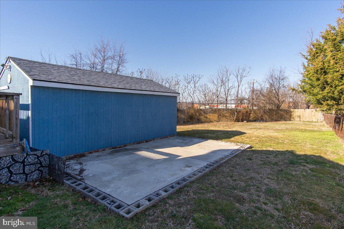 309 Old North Point Rd