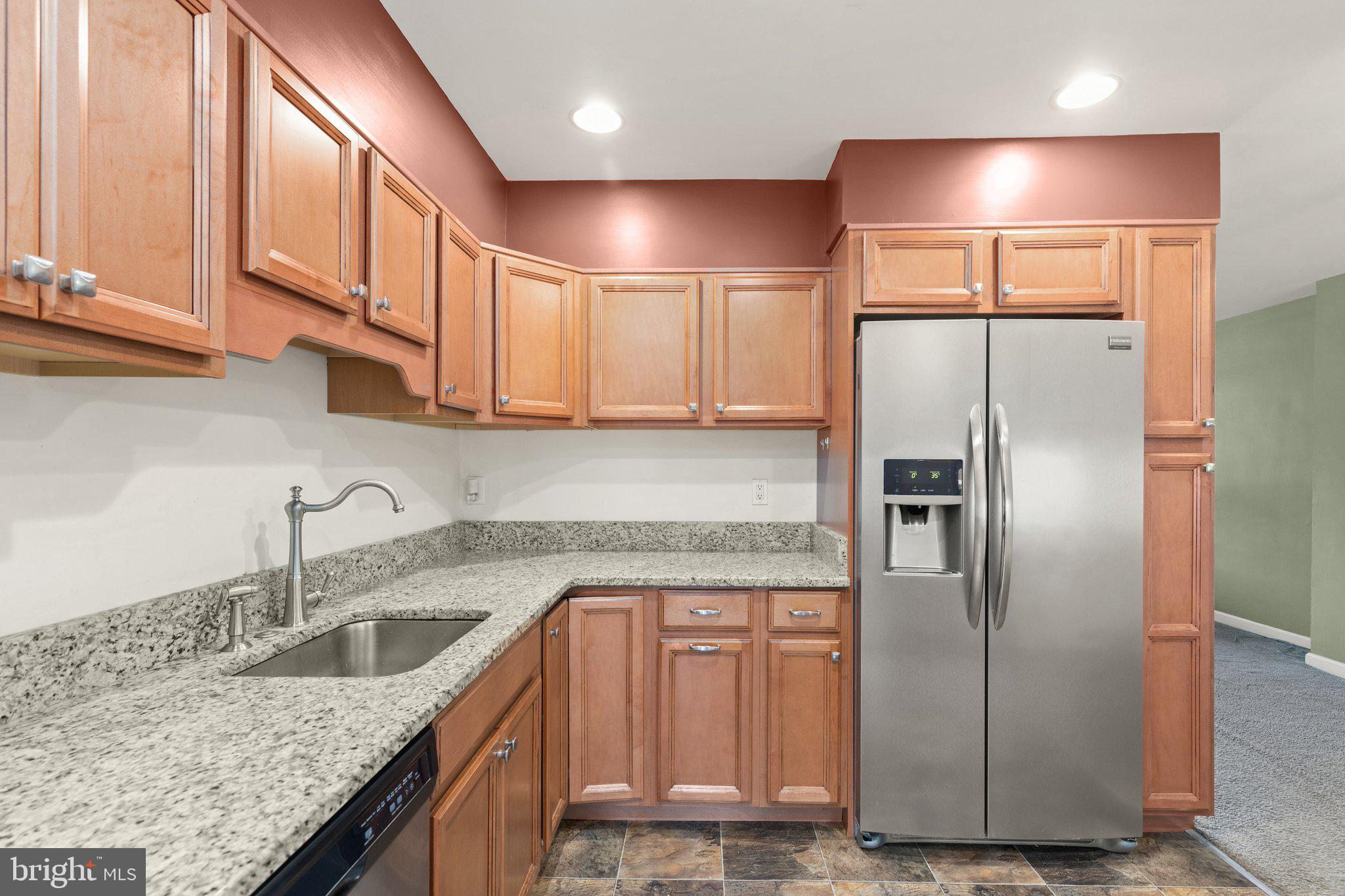 1533 Nicolay Way