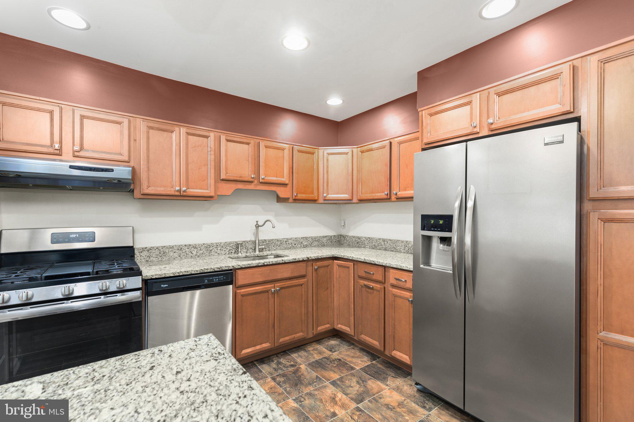 1533 Nicolay Way