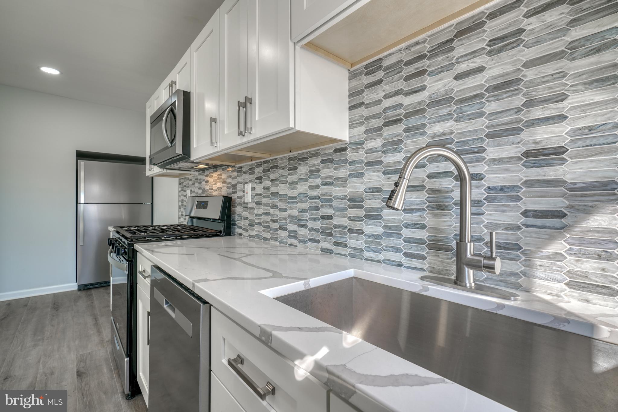2999 Yorkway