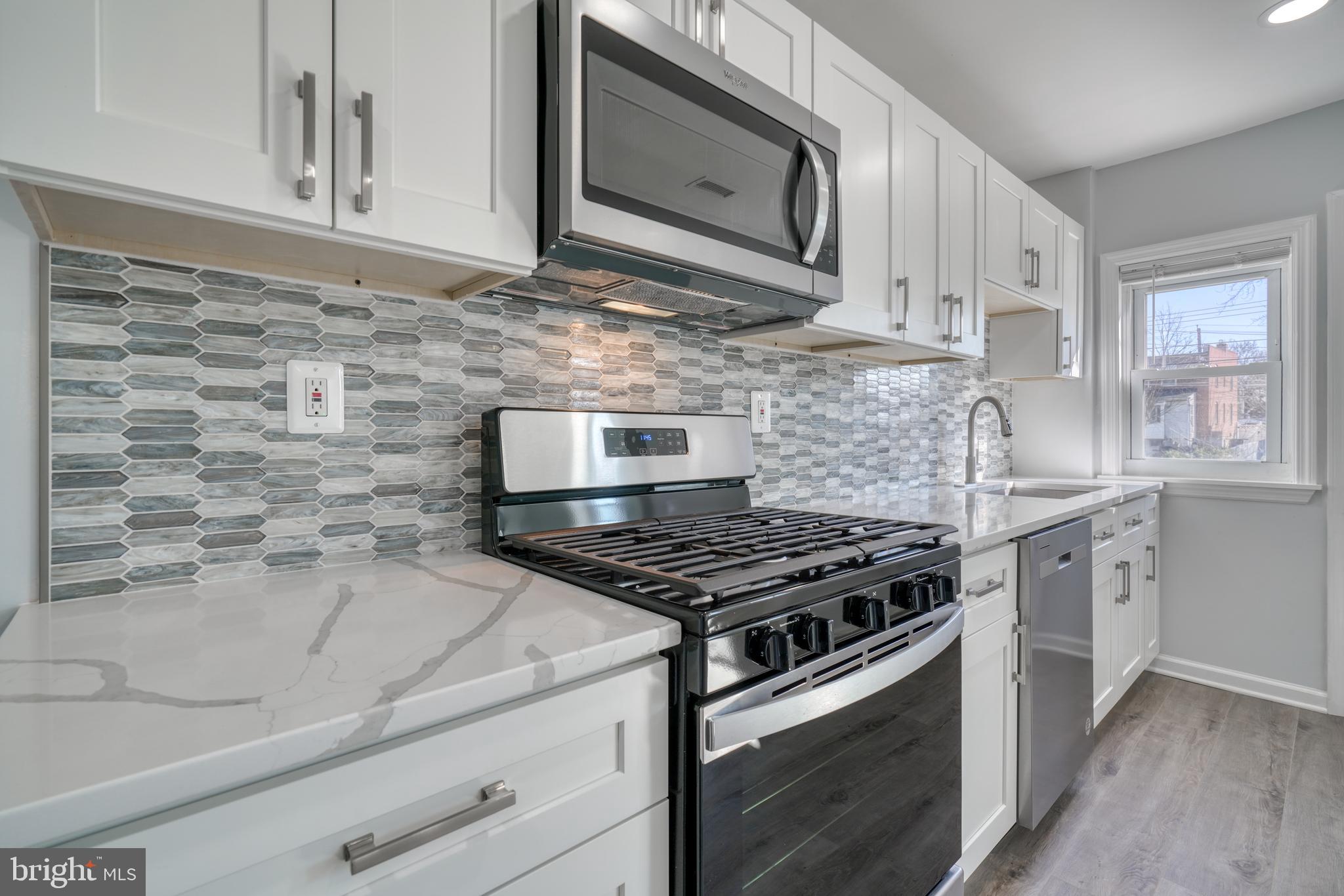 2999 Yorkway