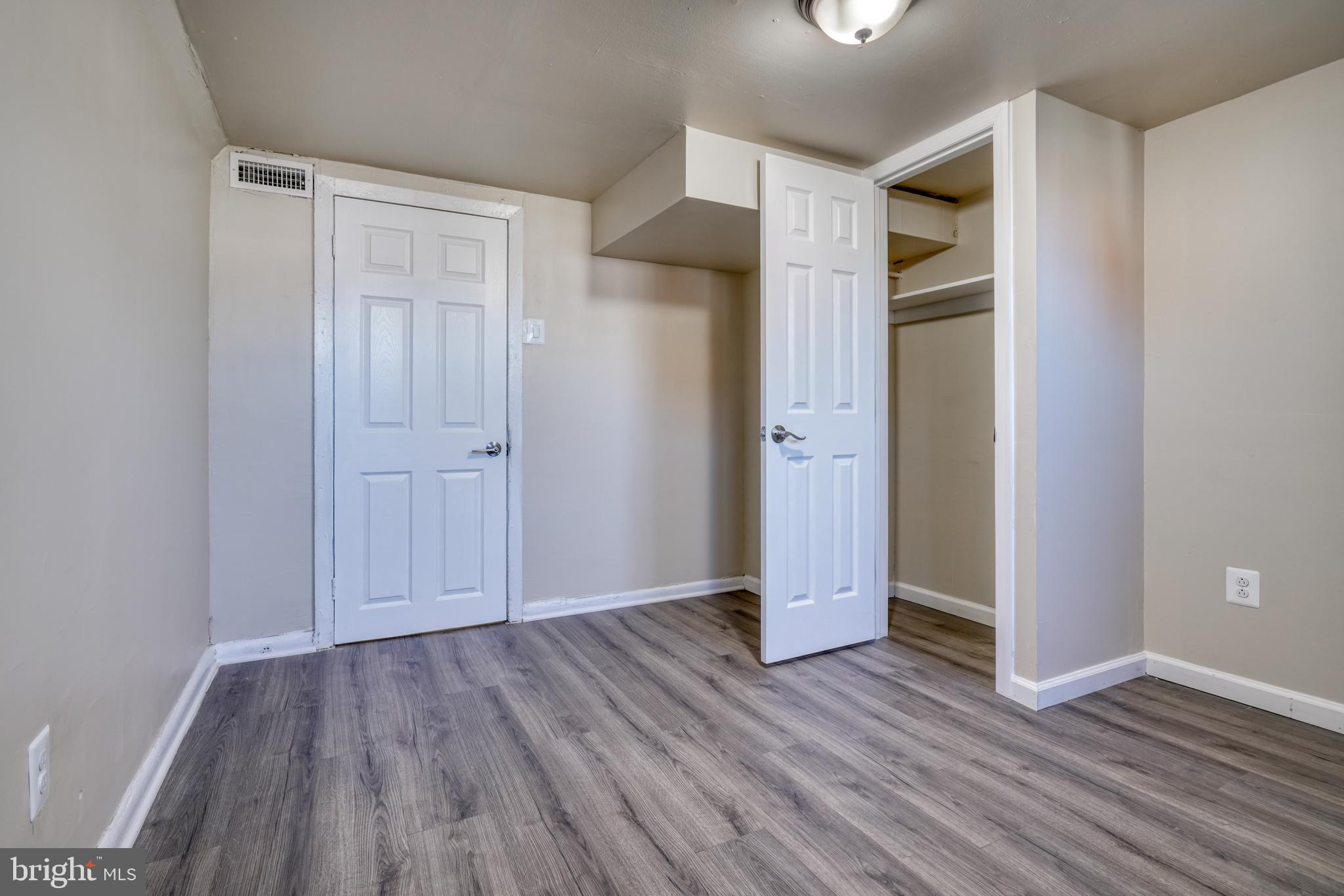 2999 Yorkway