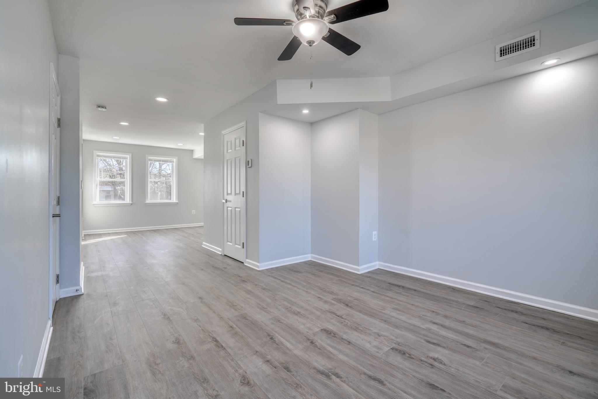 2999 Yorkway