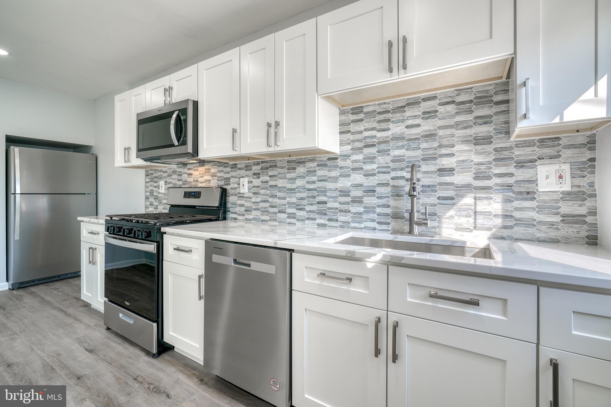 2999 Yorkway