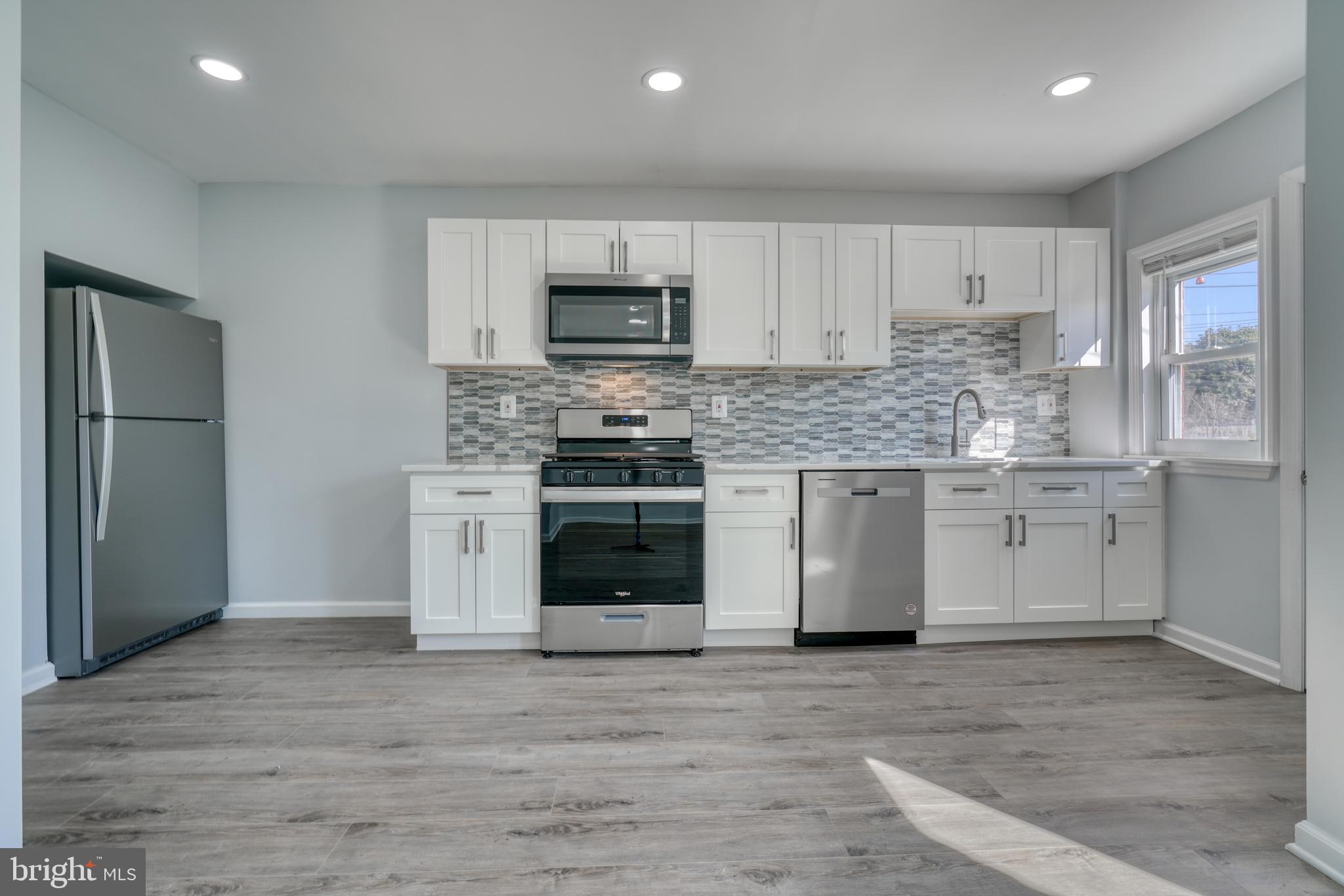 2999 Yorkway