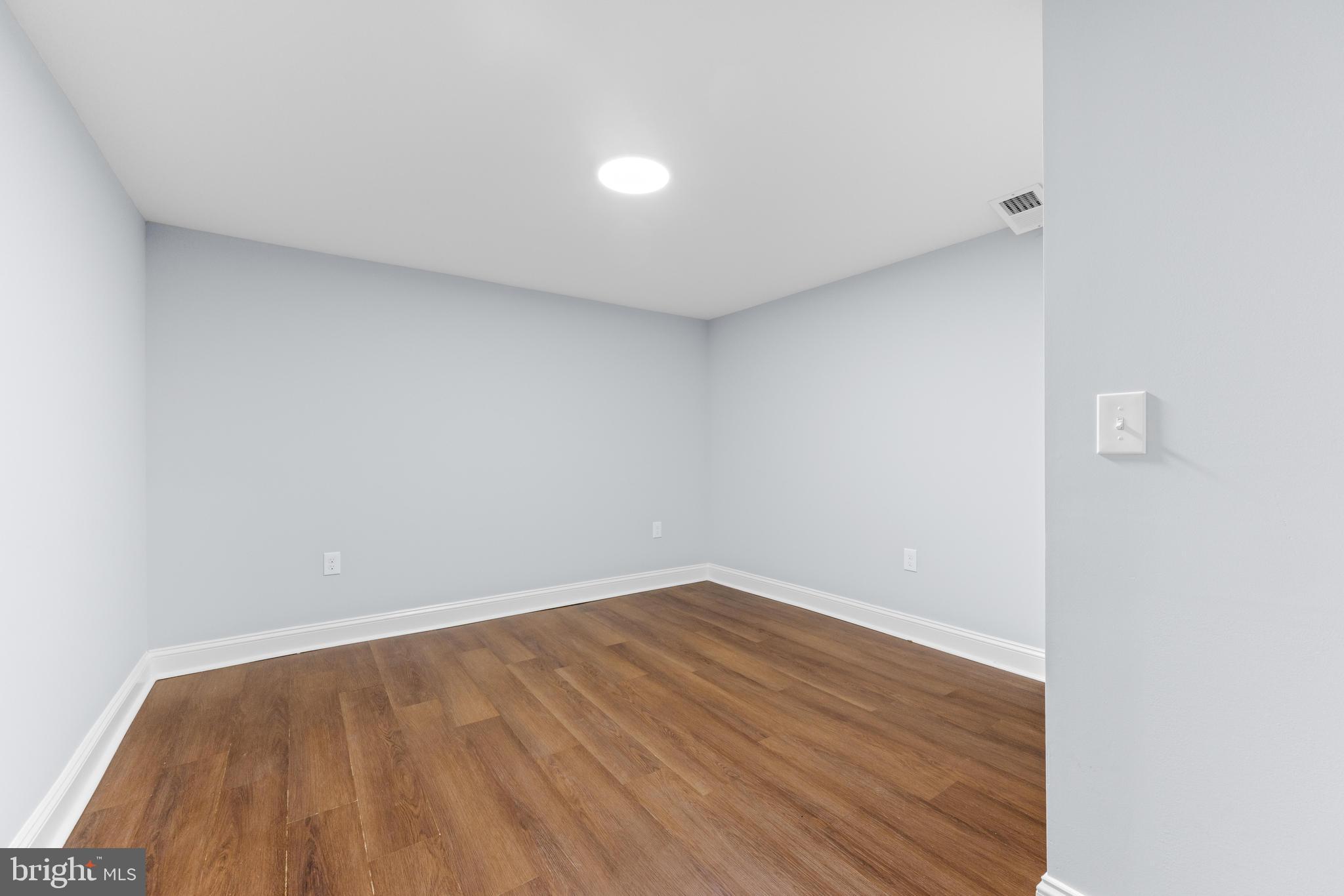 2922 Charleston