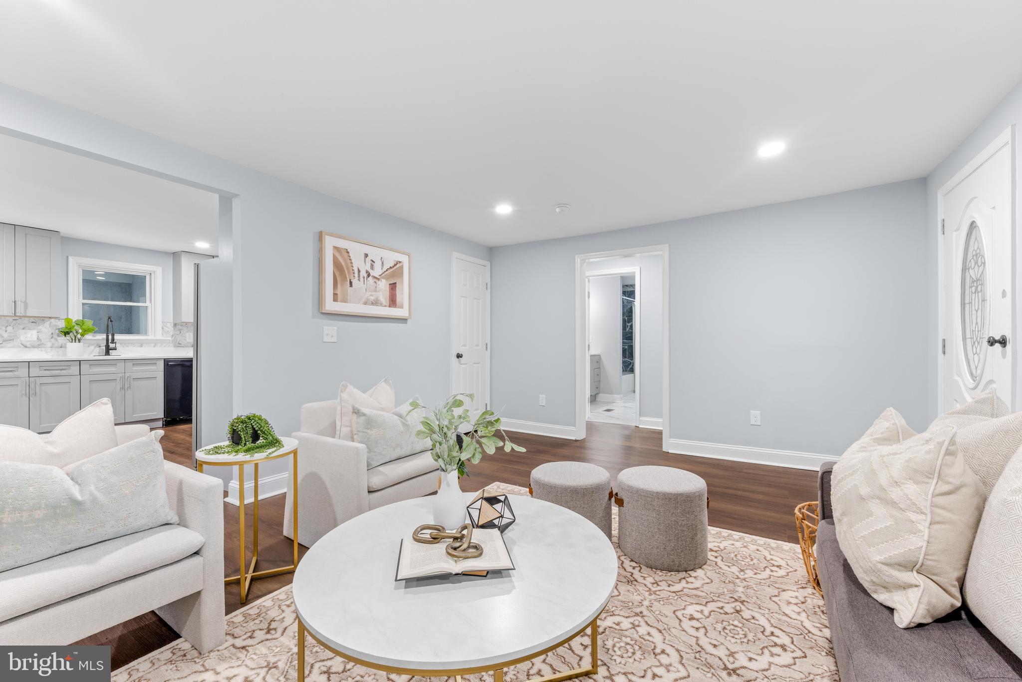 2922 Charleston