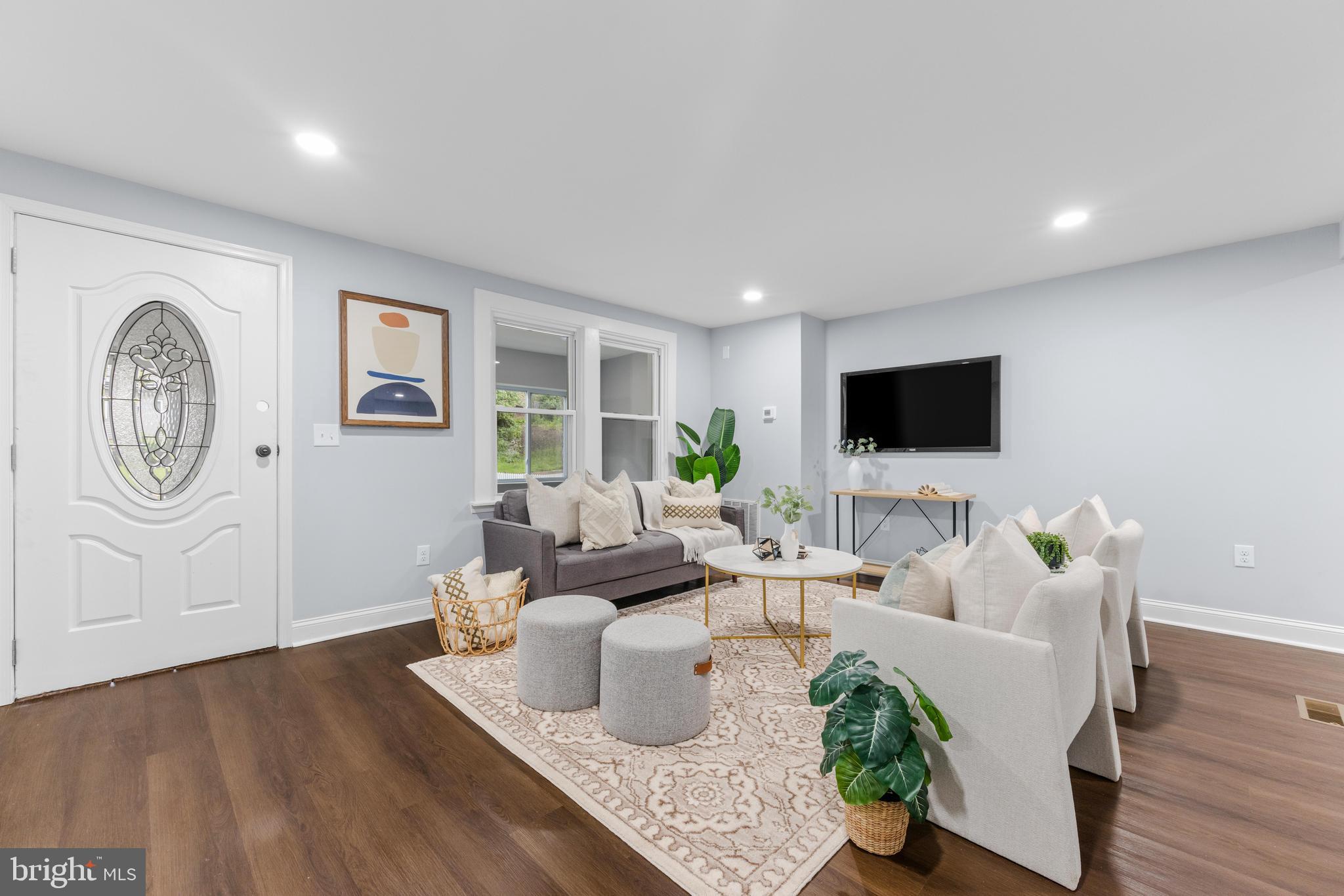 2922 Charleston