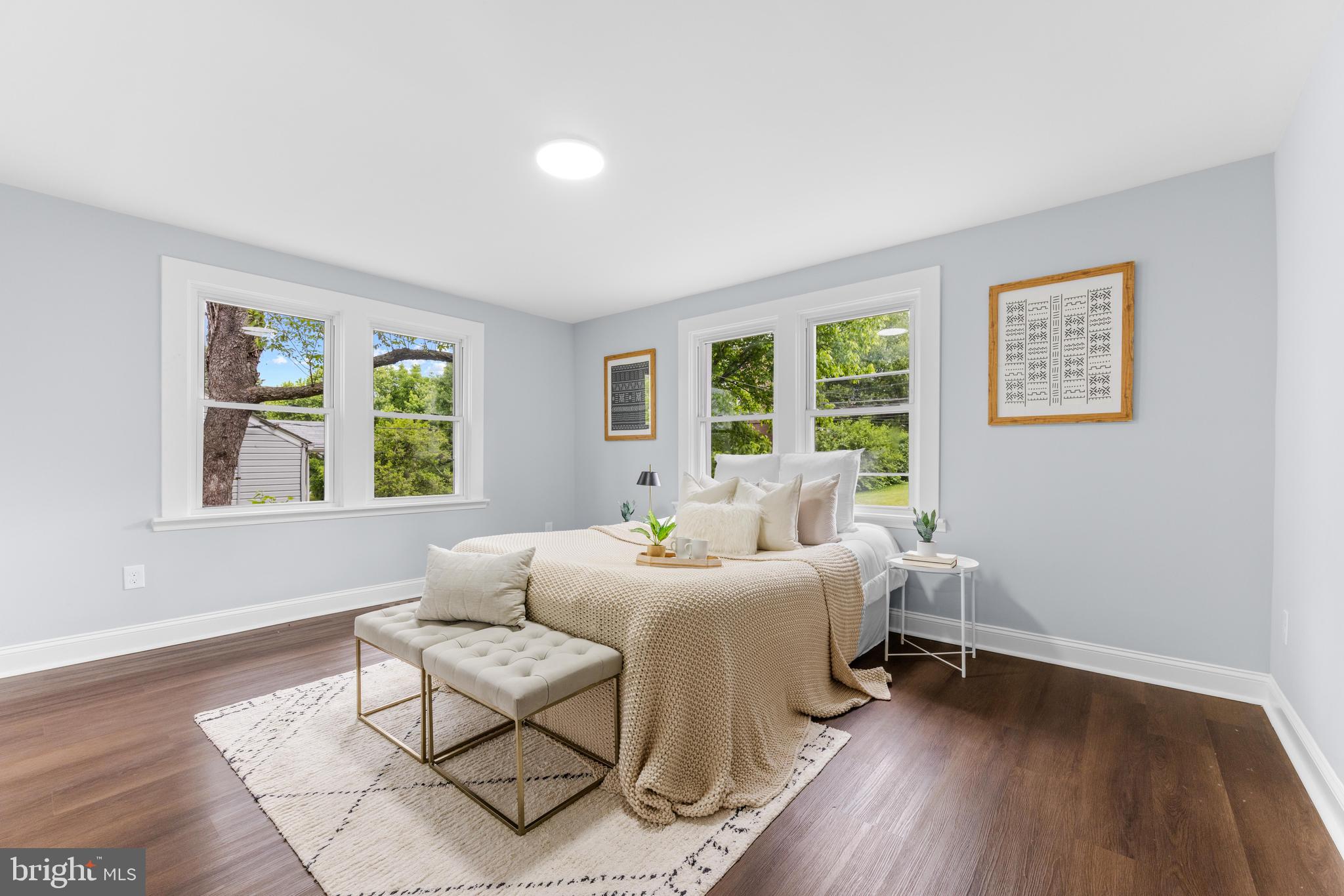 2922 Charleston