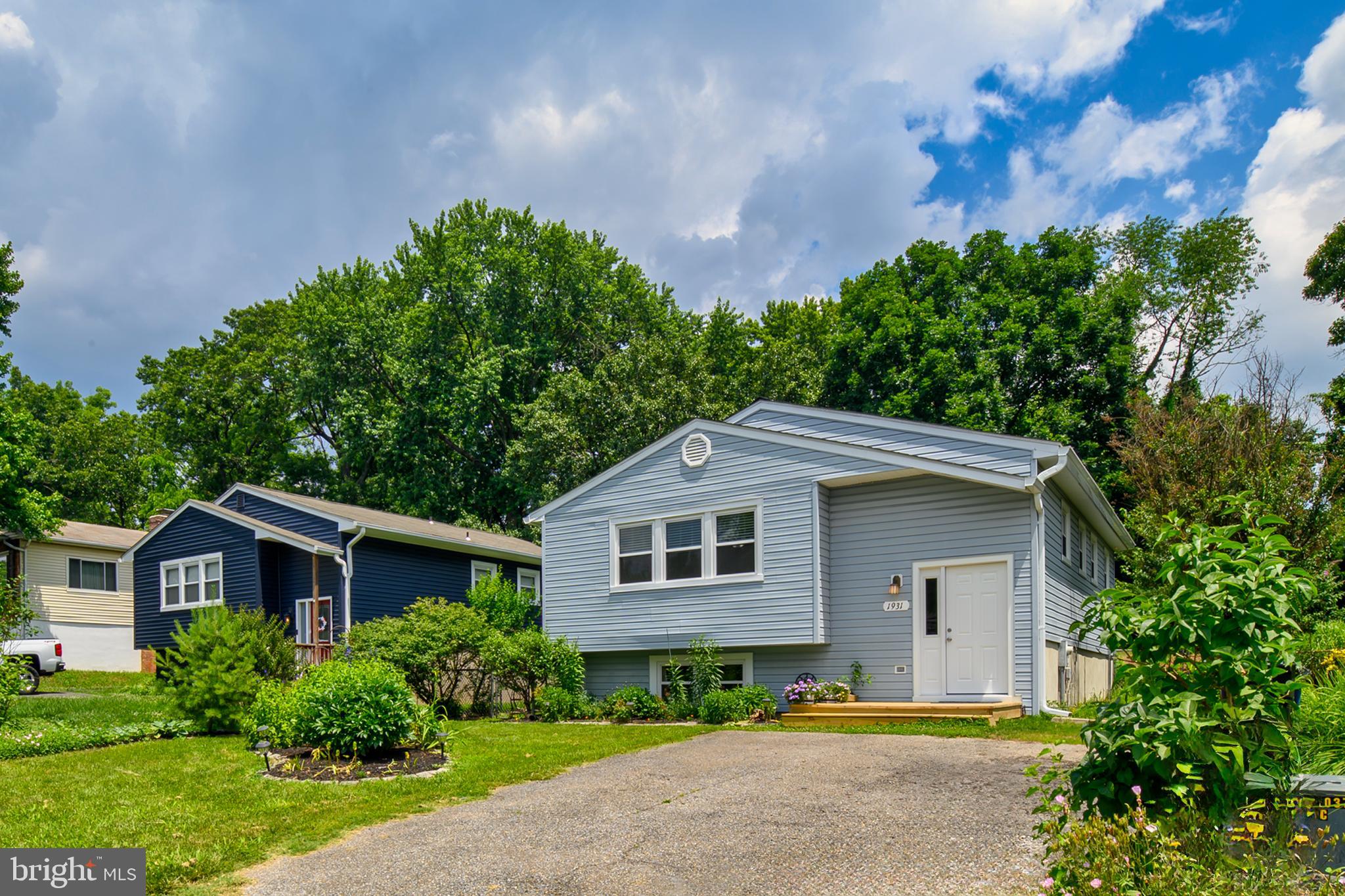 1931 Grant Rd