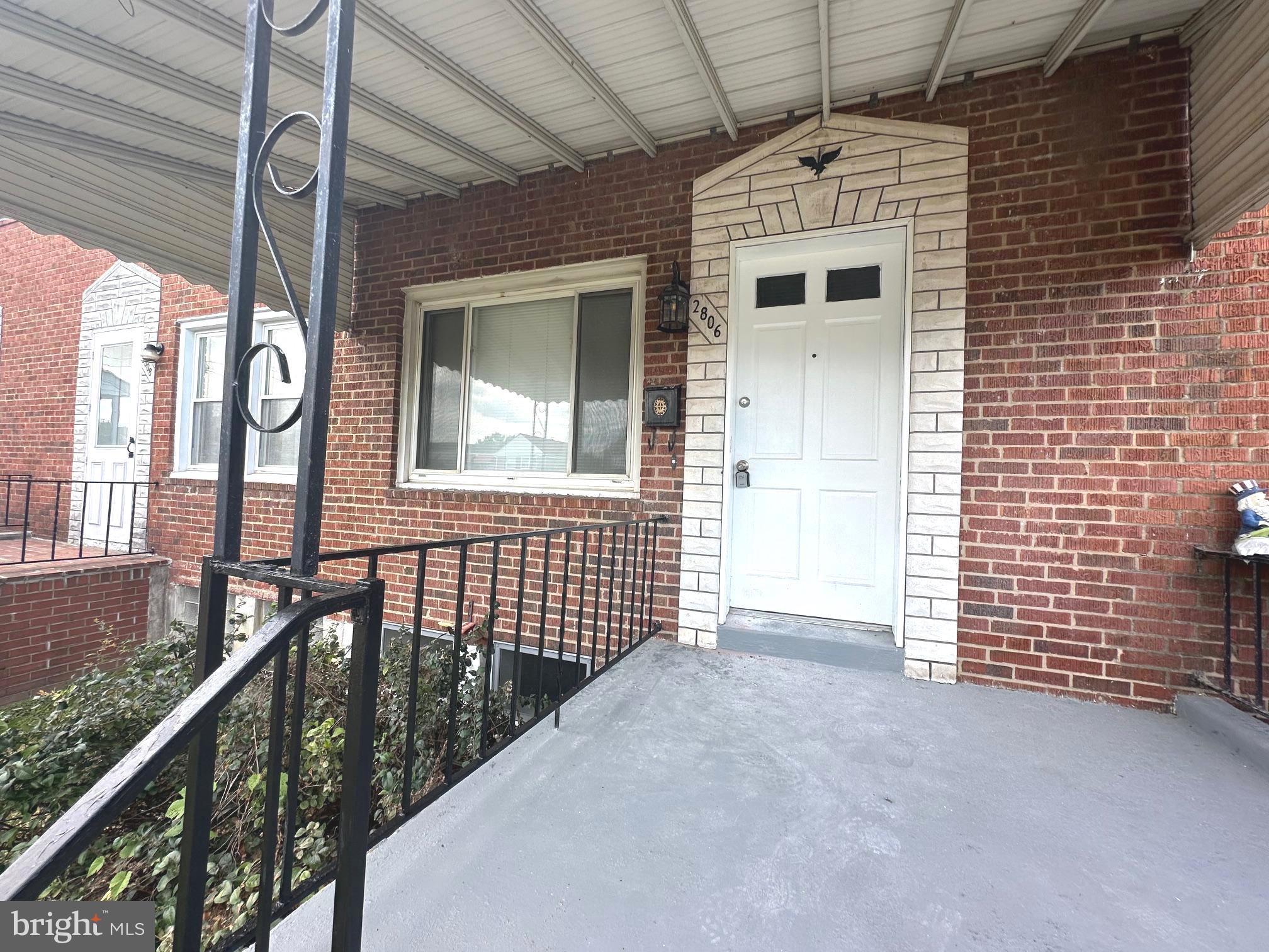 2806 Creston Rd
