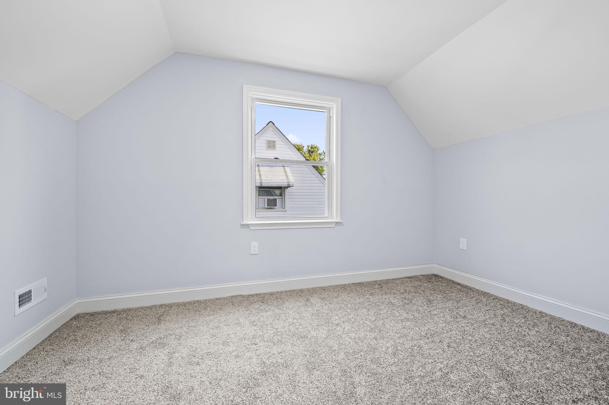 1508 Rita Rd