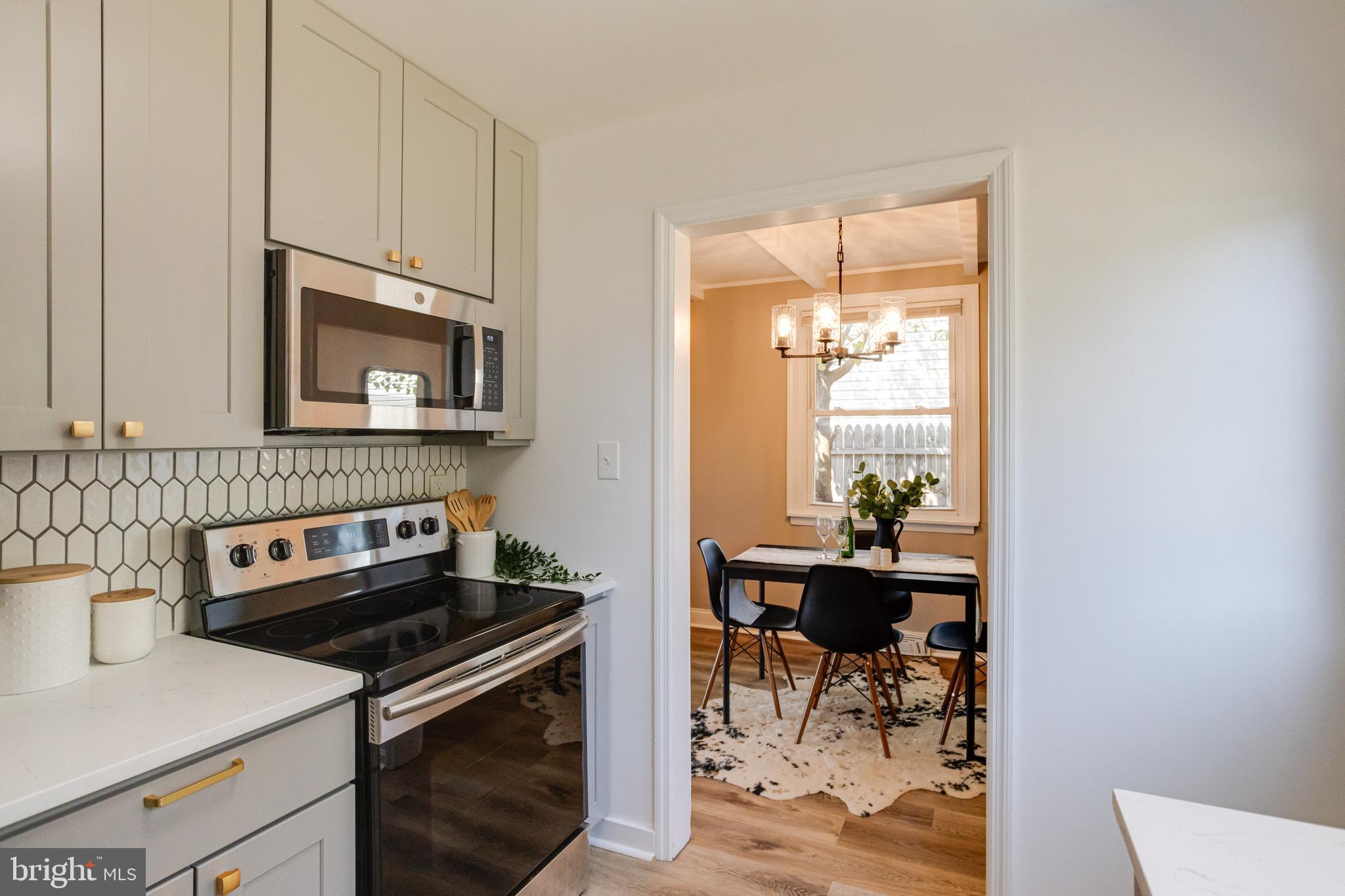 3445 Yorkway