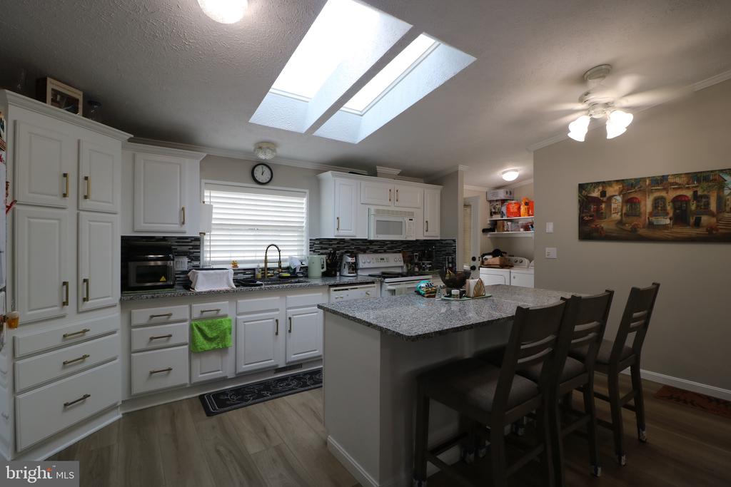 3302 JONQUIL LN