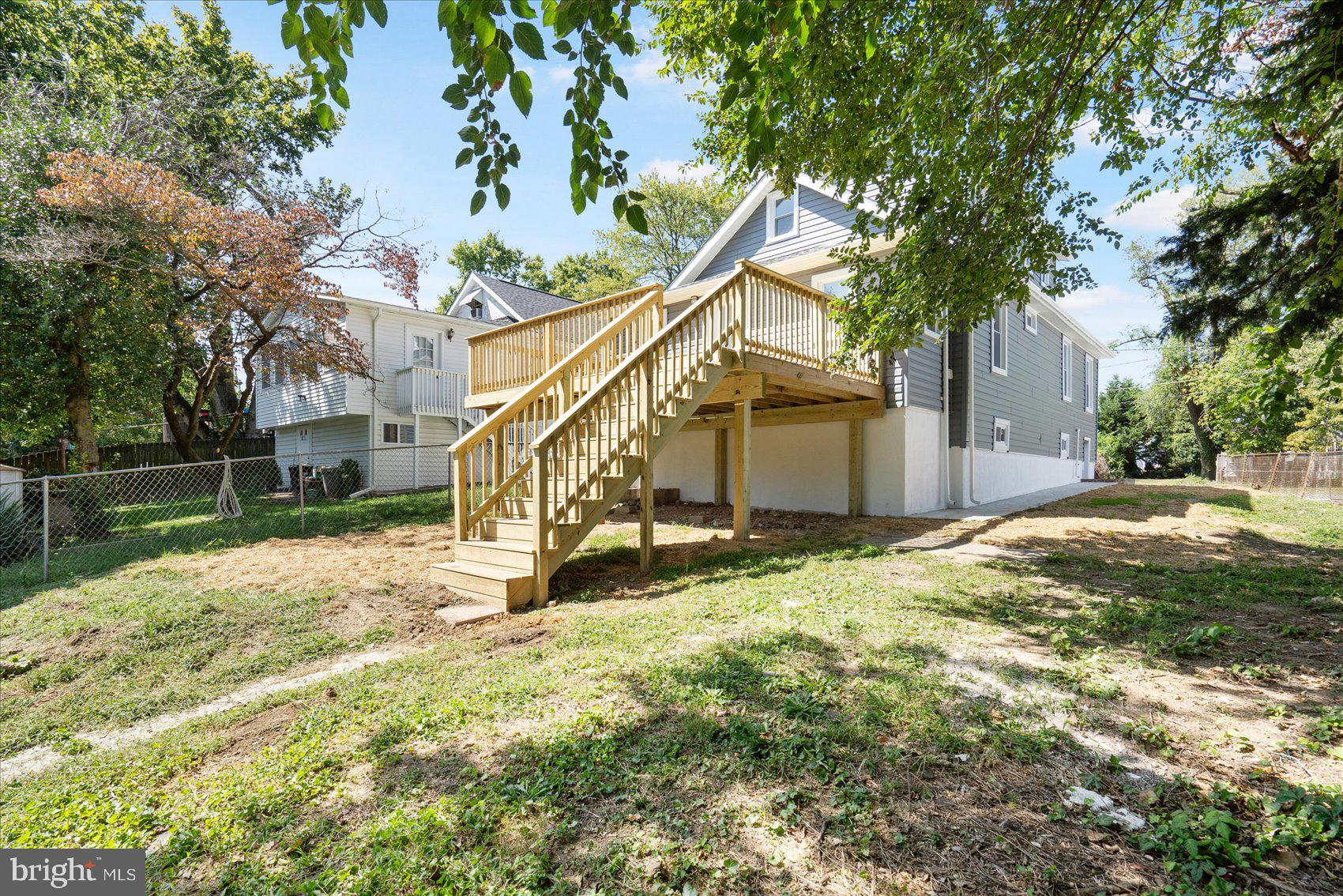 7605 Cypress Ave