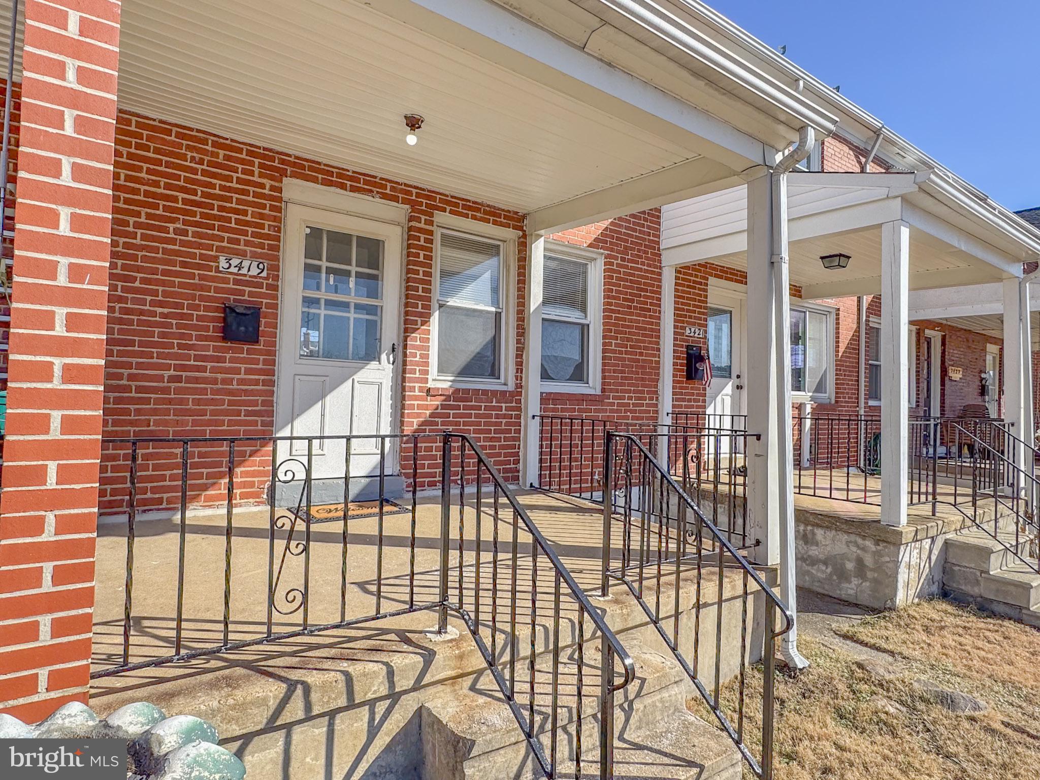 3419 Dunran Rd