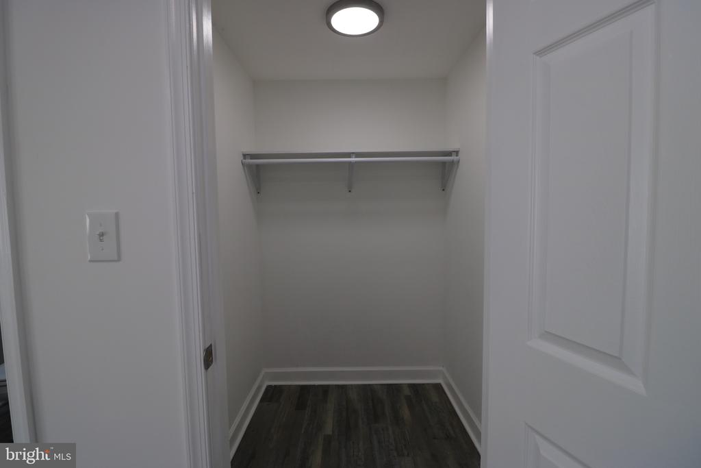 106 RODEO CIRCLE