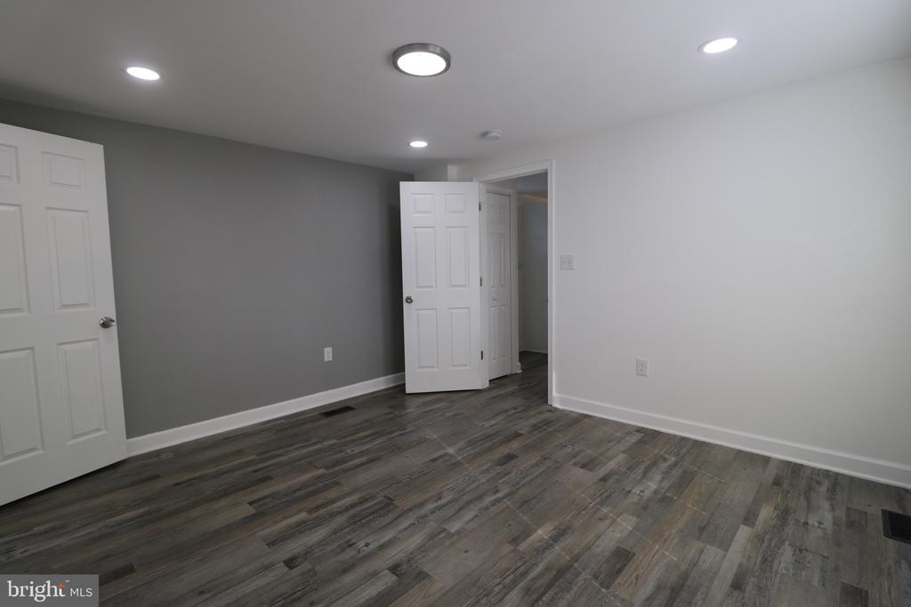 106 RODEO CIRCLE