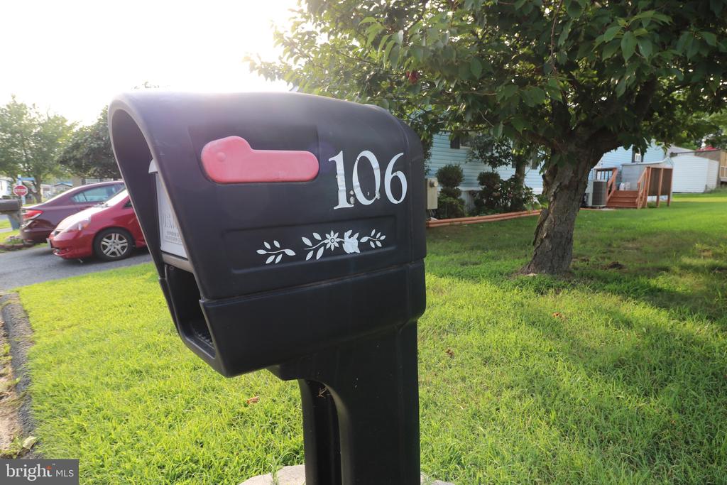 106 RODEO CIRCLE
