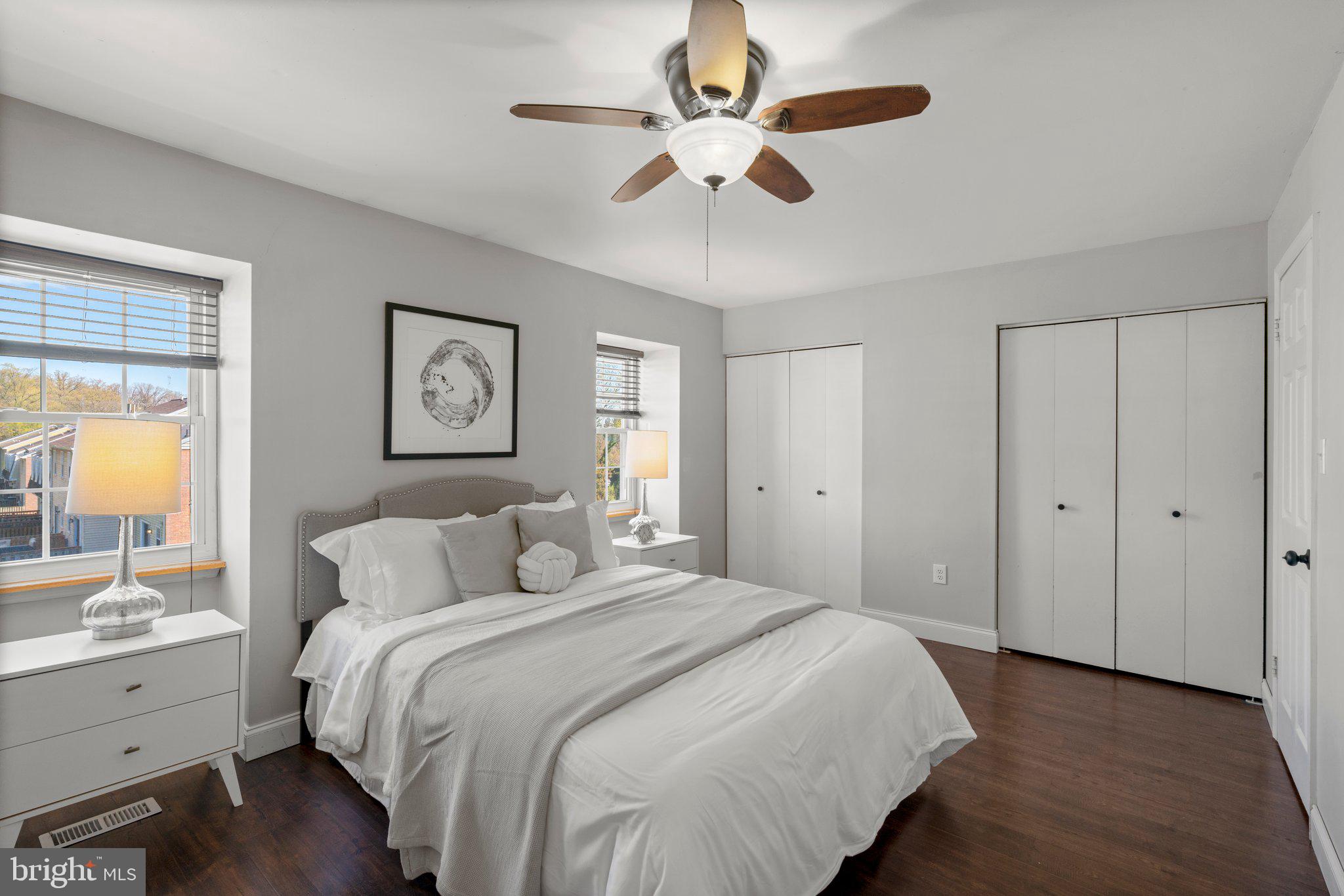 5726 Richardson Mews Sq