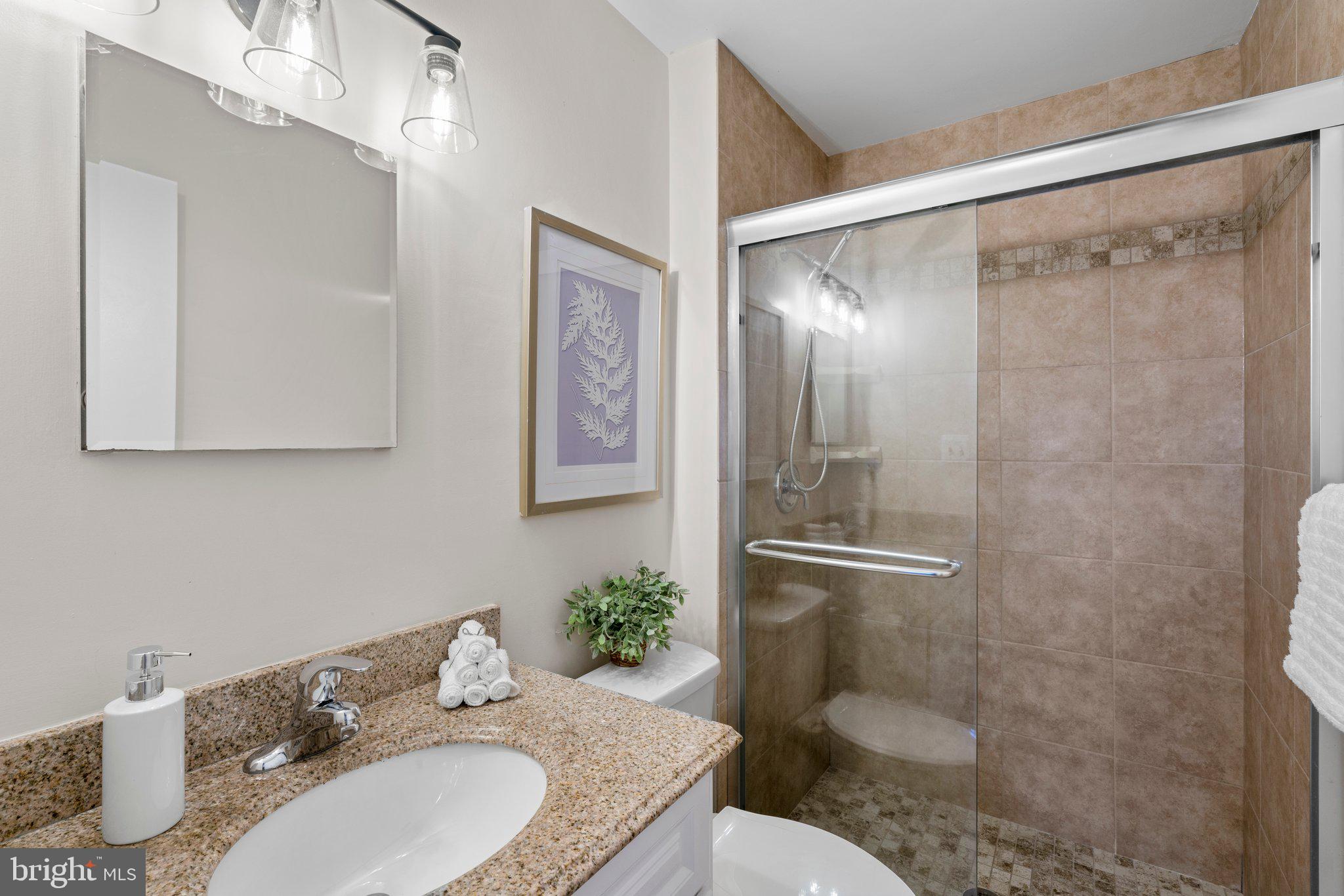 5726 Richardson Mews Sq