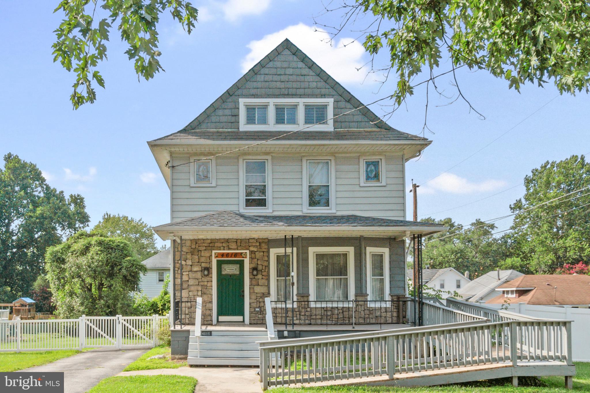 4616 MAGNOLIA AVENUE