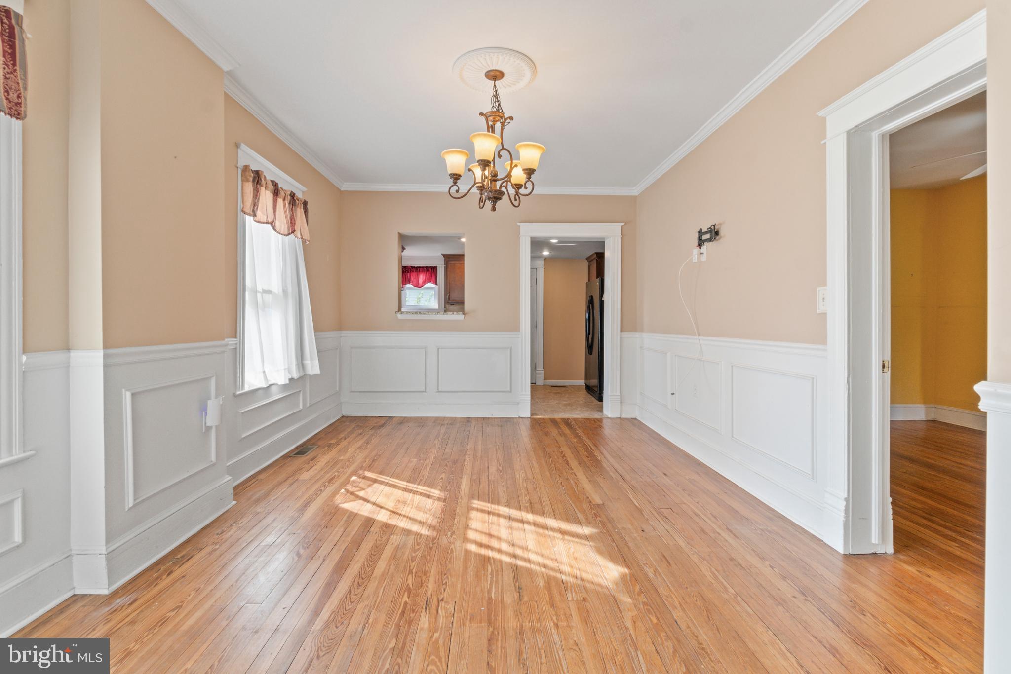 4616 MAGNOLIA AVENUE