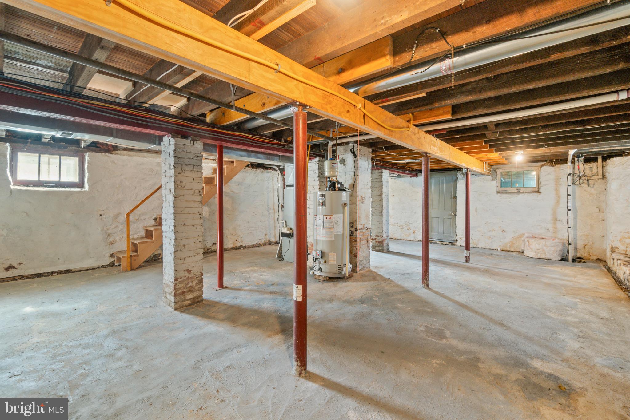 4616 MAGNOLIA AVENUE