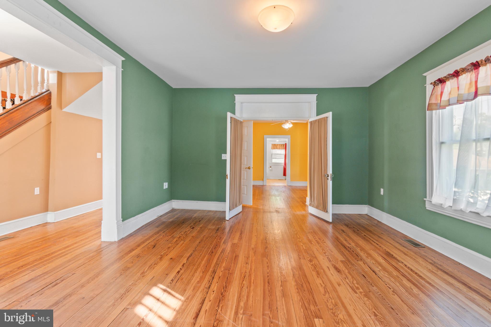 4616 MAGNOLIA AVENUE