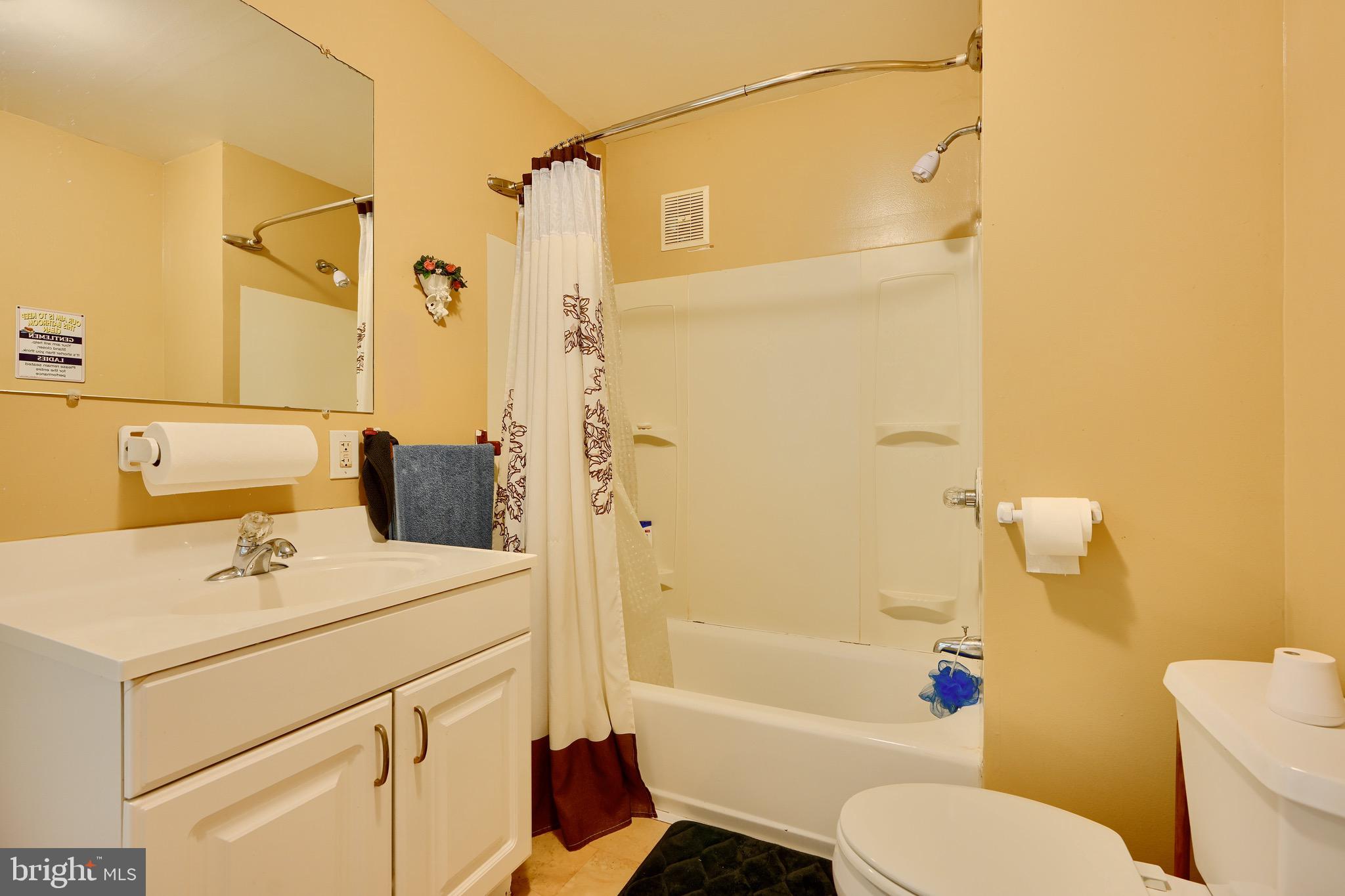 4315 WASHINGTON BOULEVARD