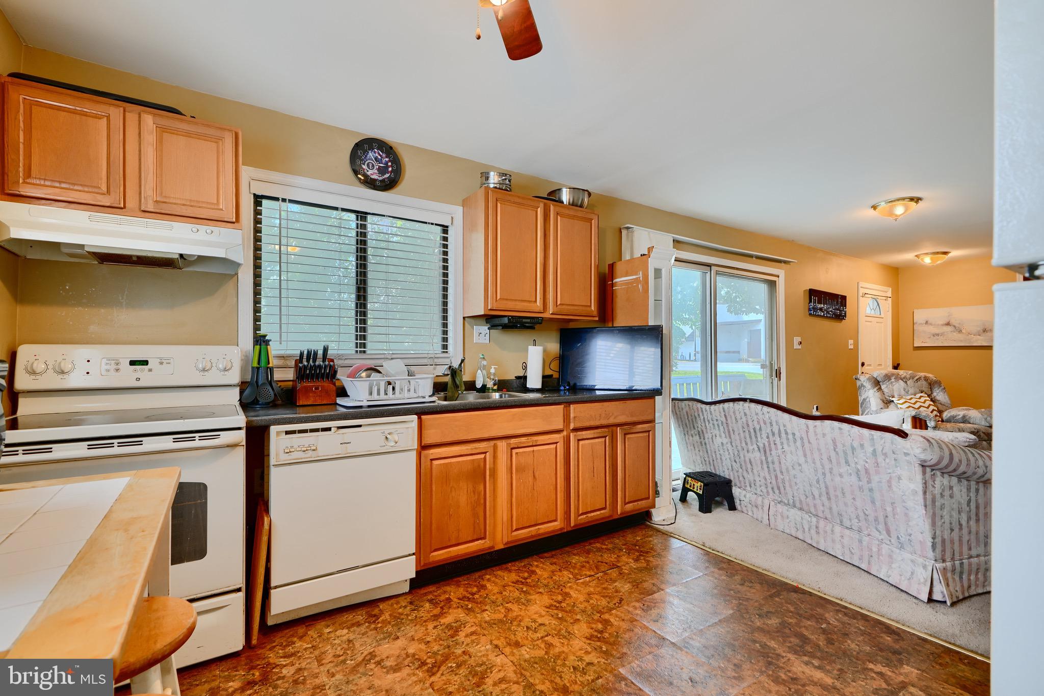 4315 WASHINGTON BOULEVARD