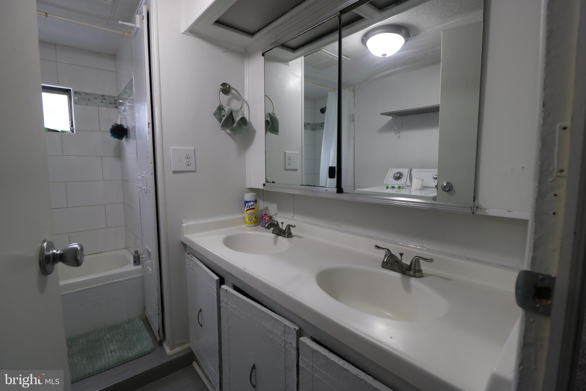 101 COVERED WAGON RD