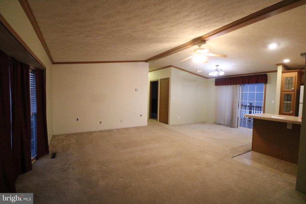 118 CONESTOGA