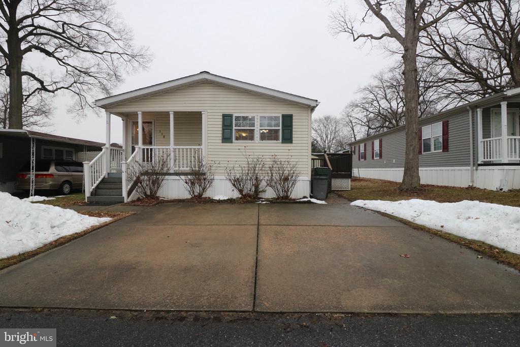 118 CONESTOGA