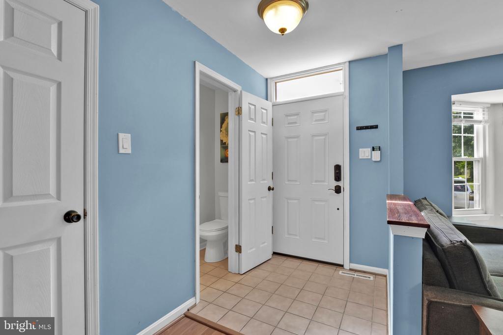 8008 GREEN VALLEY LANE