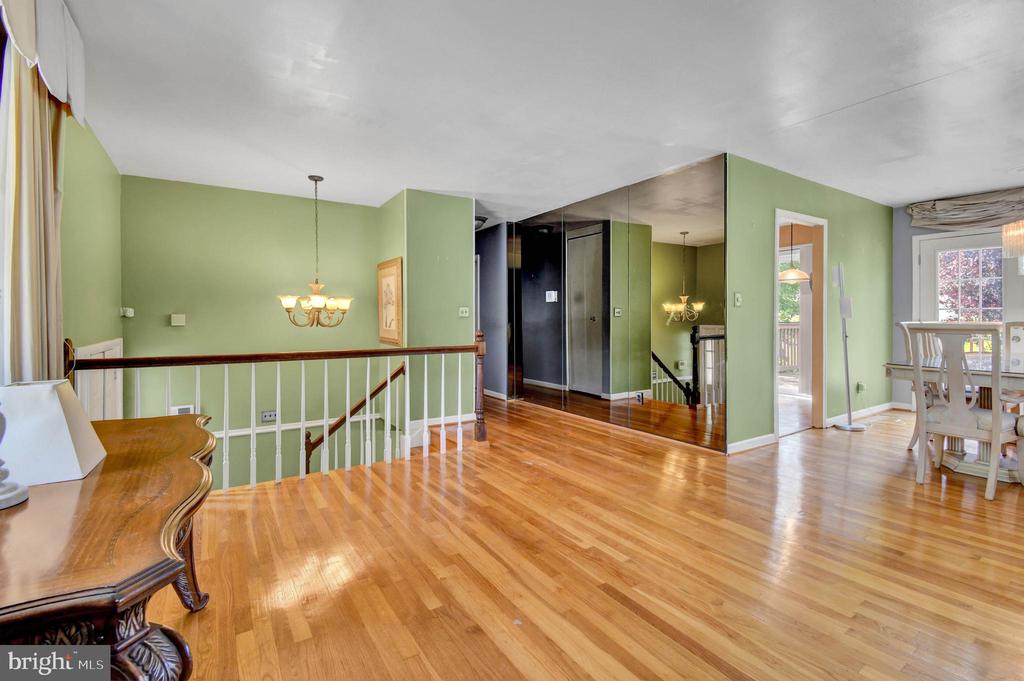 6811 FOX MEADOW ROAD